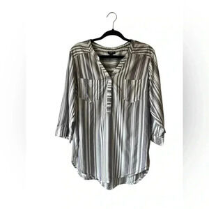 Torrid Women’s Grey & White Striped Harper Blouse Plus Size 1